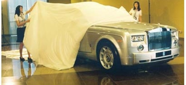 Alger s´offre la Rolls-Royce Phantom