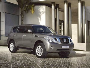 Nissan-Patrol_2011_1280x960_wallpaper_02