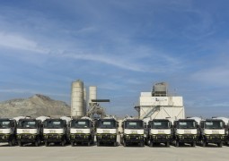 IMAGE+ONE+-+RENAULT+TRUCKS+COMPLETES+DELIVERY+OF+10+UNITS+OF+K+380++P6X4-2