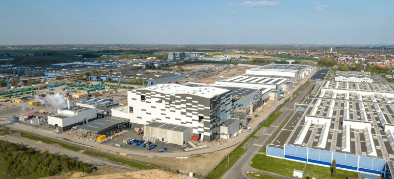 Nouvelle filière industrielle: la France inaugure sa première giga usine de Batteries au lithium-ion