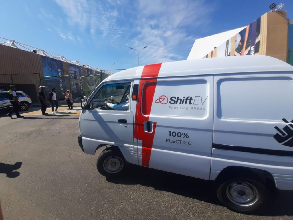 Shift Ev : une startup égyptienne se lance dans la conversion des voitures à essence à l’ électricité à moins de 3 000 usd Fg40ju5WQAEHNTN